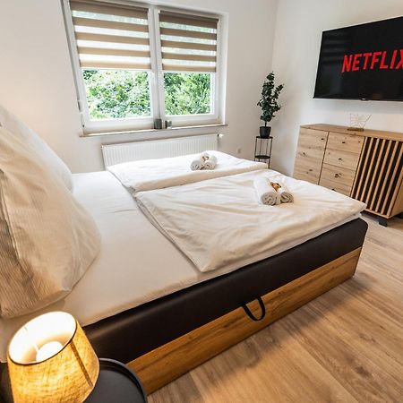 Eifelcomfort Modernes Apartment In Zentraler Lage プリュム エクステリア 写真