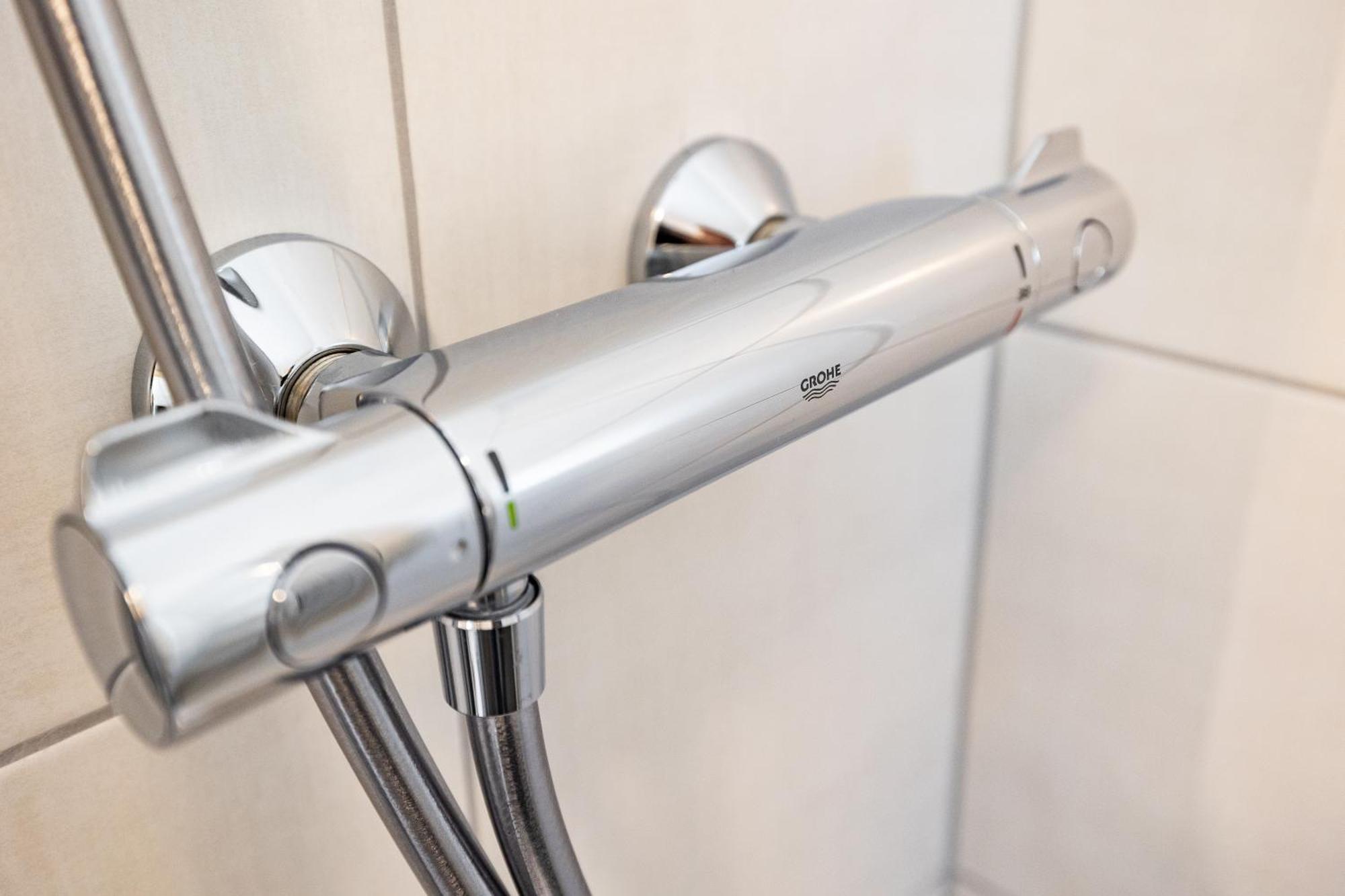 Eifelcomfort Modernes Apartment In Zentraler Lage プリュム エクステリア 写真