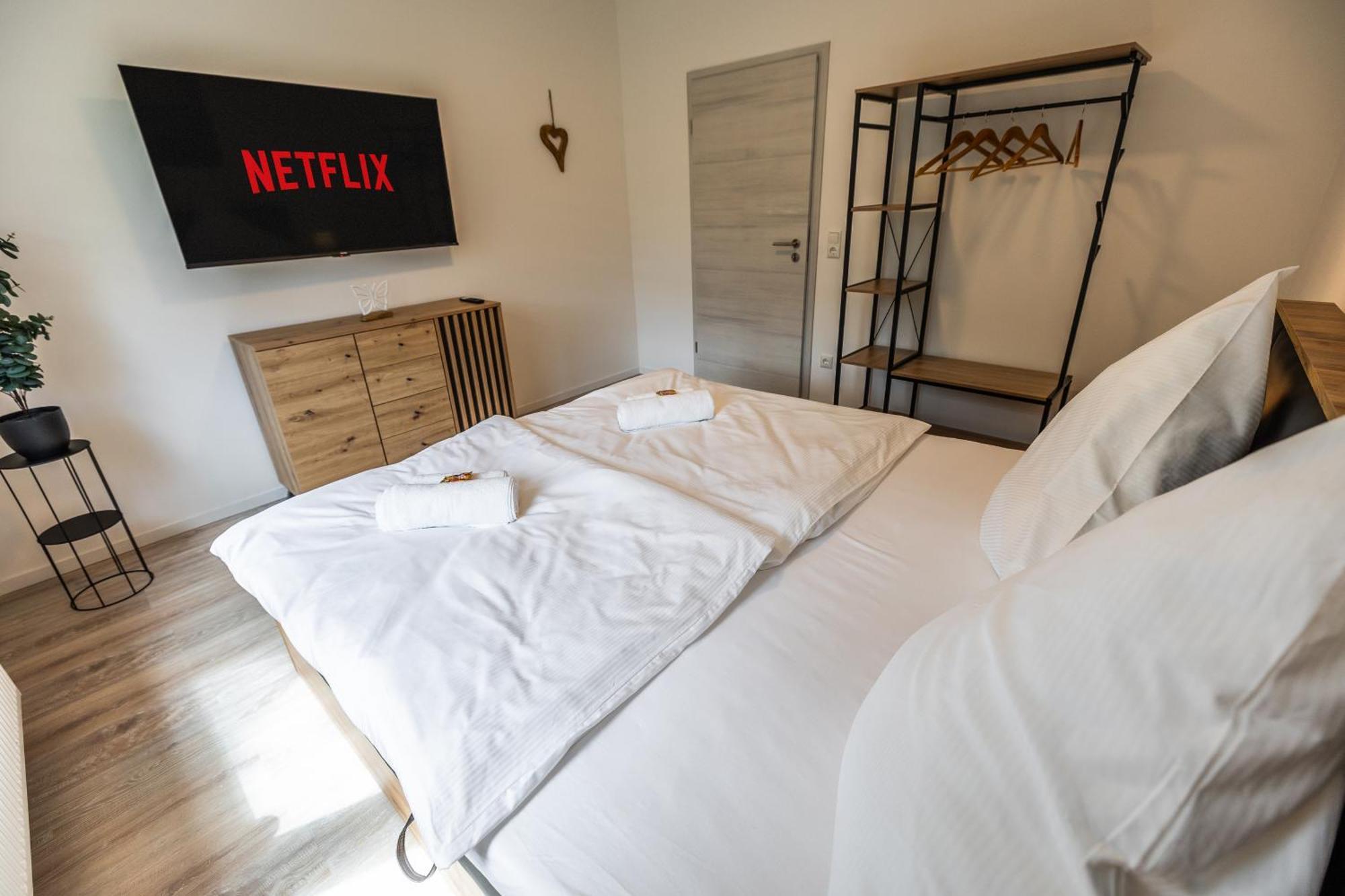 Eifelcomfort Modernes Apartment In Zentraler Lage プリュム エクステリア 写真